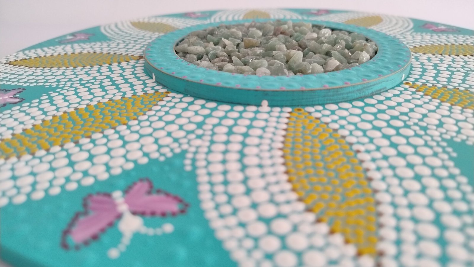 Mandala Florescer • Pontilhismo com Quartzo Verde (28,5 cm) - Imagem 8