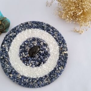 Mandala de Porta “Olho Grego” em Pedra sobre MDF – 23 cm – Proteção e Decoração