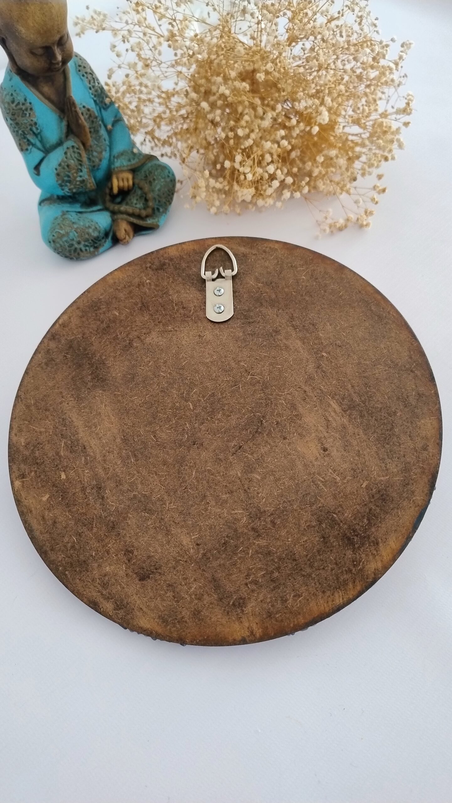 Mandala de Porta “Olho Grego” em Pedra sobre MDF – 23 cm – Proteção e Decoração - Imagem 5
